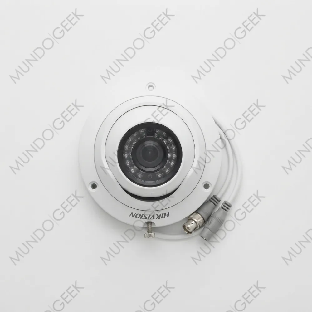 Cámara Domo 3MP Hikvision DS-2CE56F1T-ITM — Secundaria (cenital/contexto)