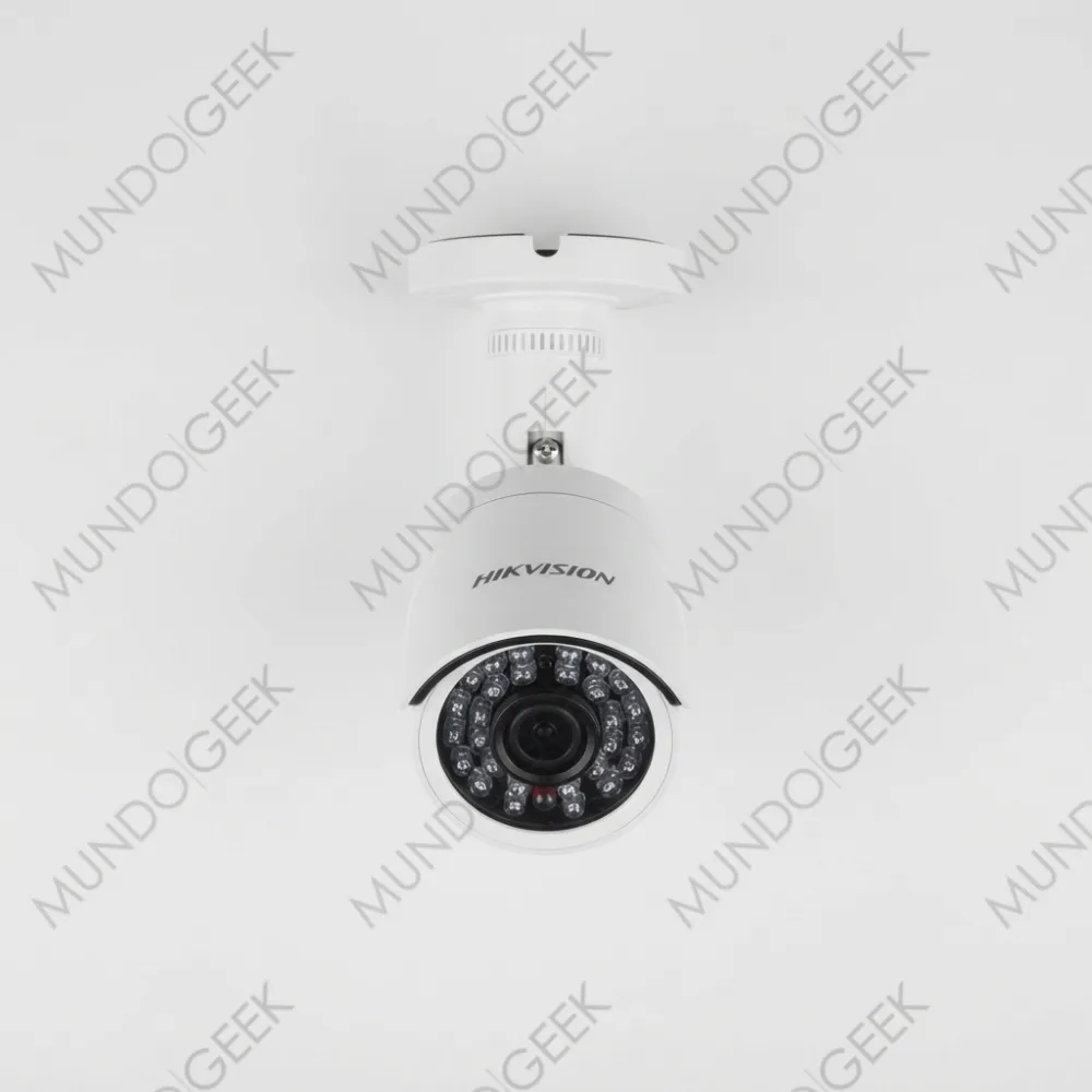 Cámara Hikvision Bullet 1MP Metal 720p Analógica DS-2CE16C0T — Secundaria (cenital/contexto)